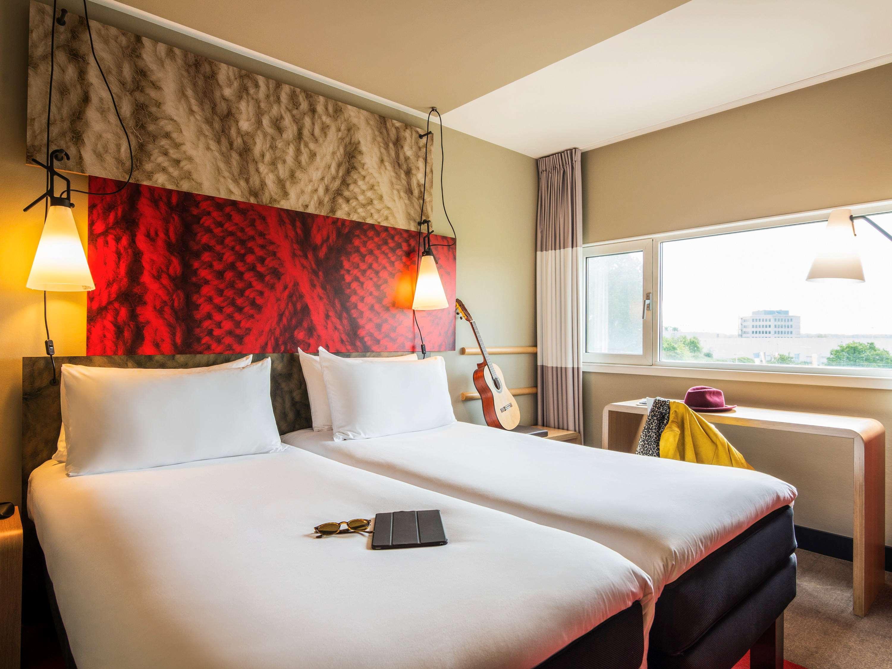 Ibis Schiphol Amsterdam Airport Hotel Badhoevedorp Exterior photo