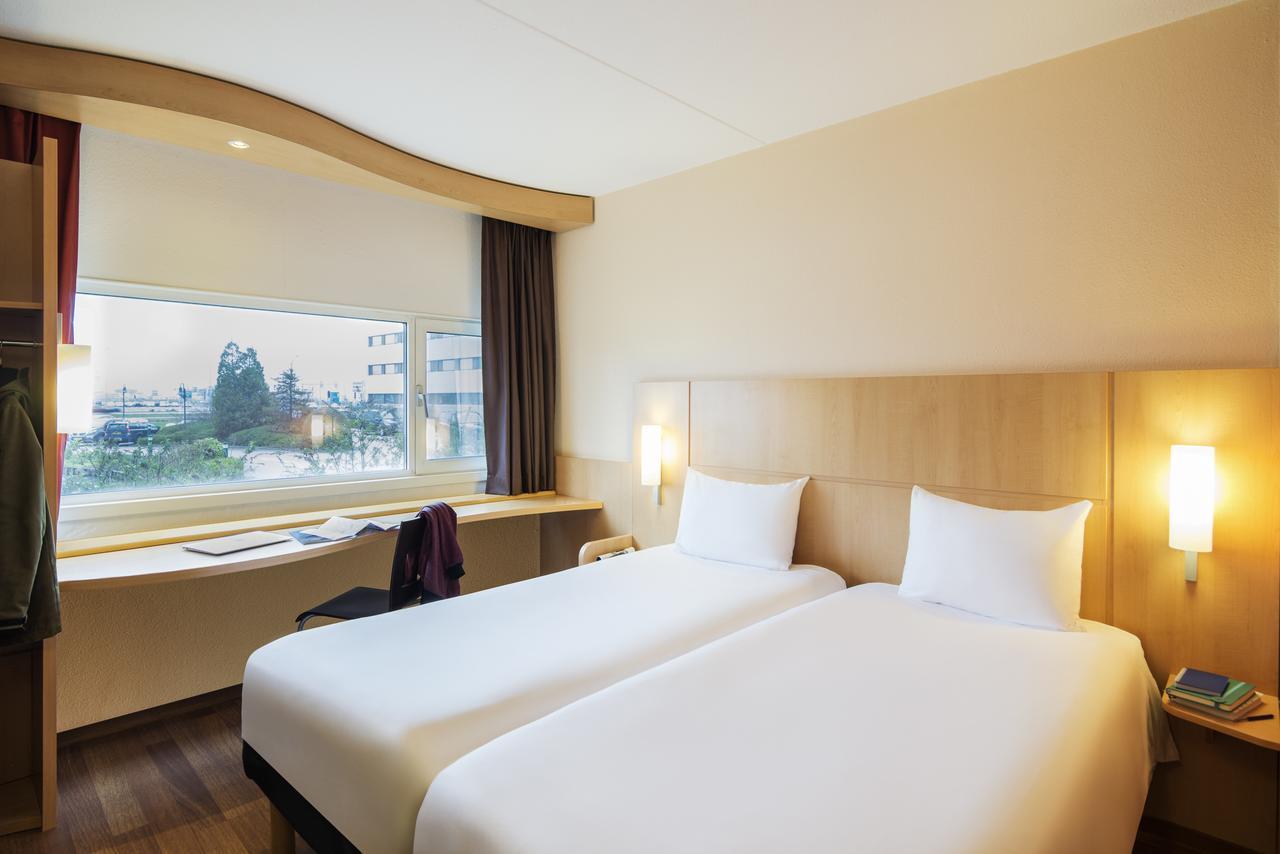 Ibis Schiphol Amsterdam Airport Hotel Badhoevedorp Exterior photo